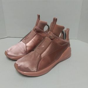 Puma women cooper velvet rope sz 7